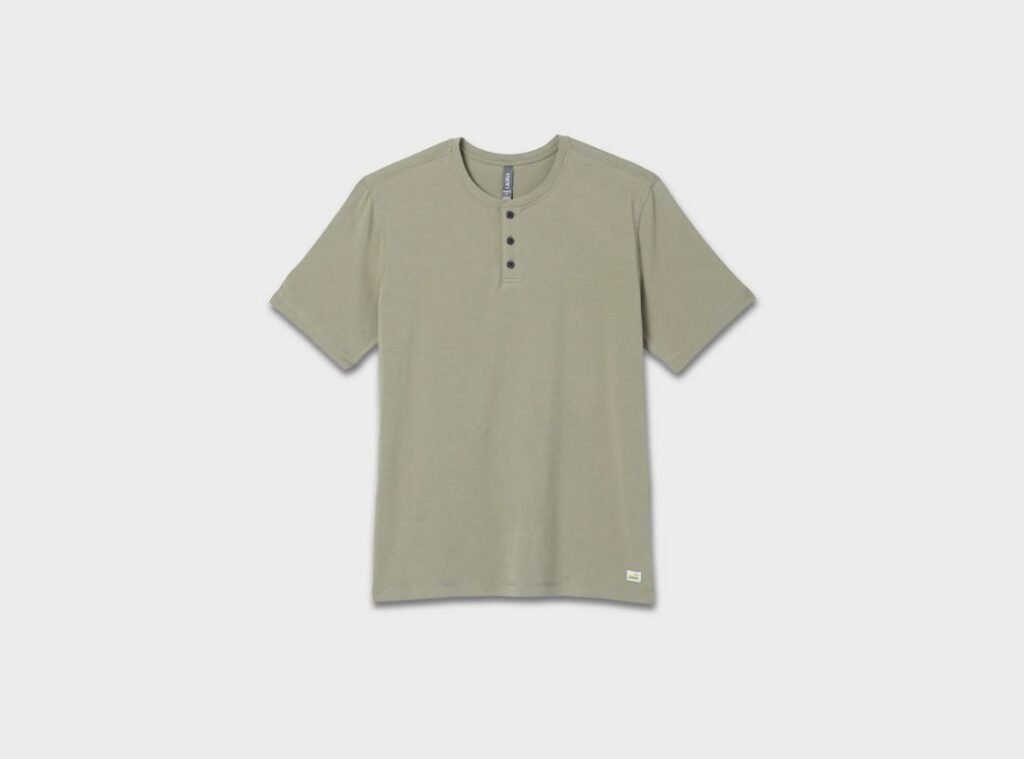 Vuori Short-Sleeve Ever Henley