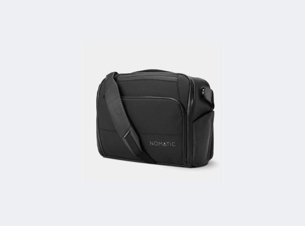 Nomatic Messenger Bag