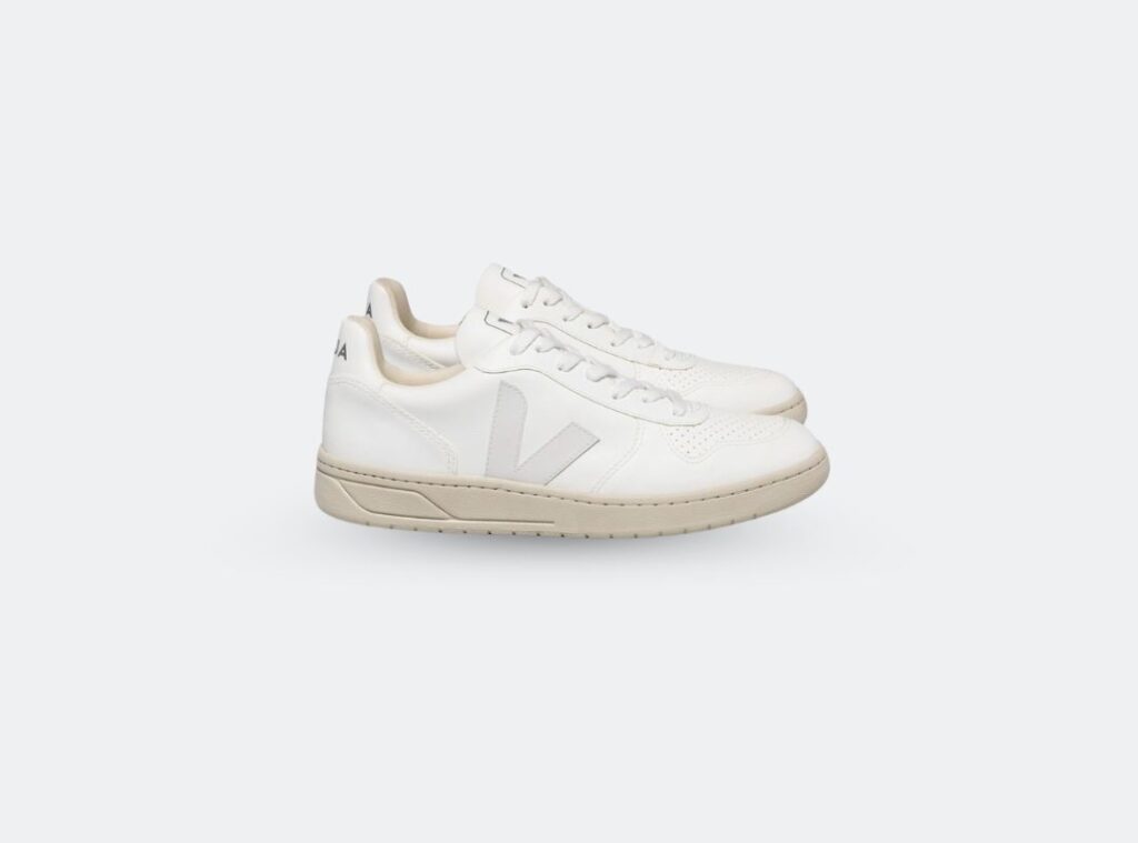 Veja V10 Sneakers